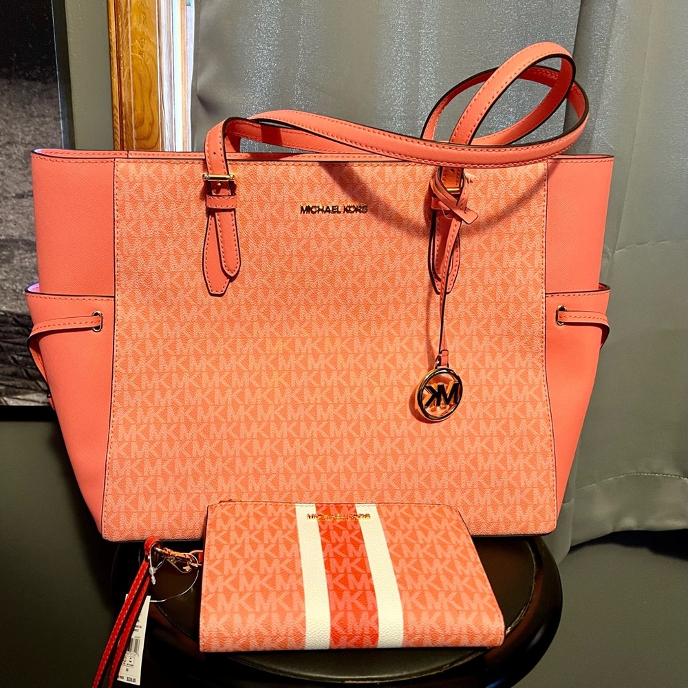 Michael Kors set